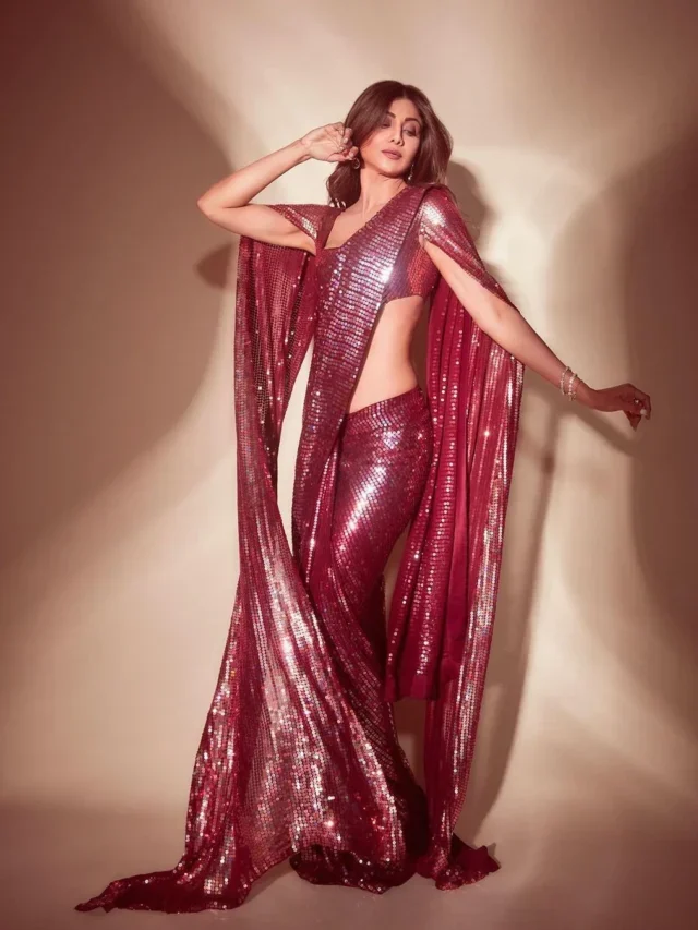 10 Shilpa Shetty Saree Looks That Will Make You Spellbound
